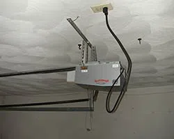 State Garage Door Service Troy, MI 248-587-7174 State Garage Door Service Troy, MI 248-587-7174 - gar-opener-01